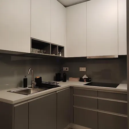 Dolce Royal Apartment *