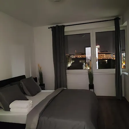 Dolce Royal Apartment *