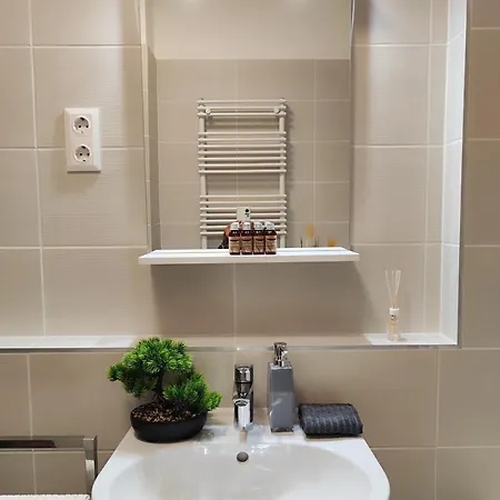 Dolce Royal Apartment *
